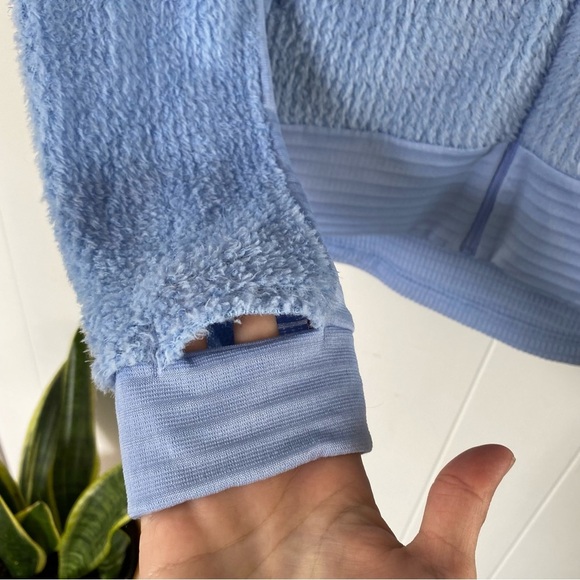 NORRONA Falketind Alpha120 Zip Hood Sherpa Fleece Fuzzy Pastel Blue Norway - Picture 7 of 16